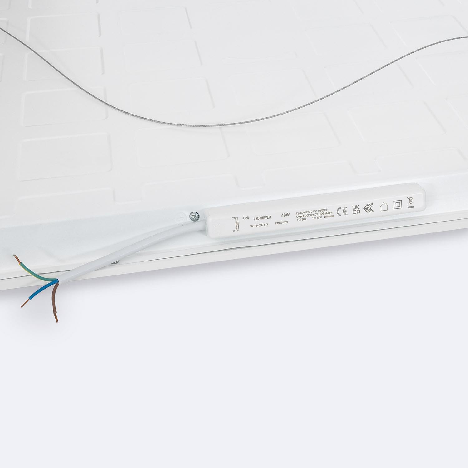 LEDKIA LIGHTING - Panel LED 60x60 cm | 40W | 4000 lm | Eficiencia Energética 100 lm/W | Driver Multitensión | Diseño Antideslumbrante | Uso Comercial, Blanco Frío 6000K, Policarbonato