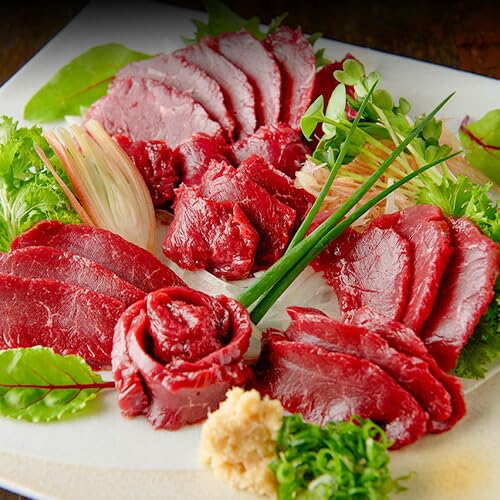 国産赤身馬刺し560g[30日以内に出荷予定(土日祝除く)]馬肉 馬刺し 赤身 赤身馬刺し 国産馬刺し 熊本県 熊本 贈答 お歳暮 お中元 プレゼント 赤身 馬 本格 タレ付