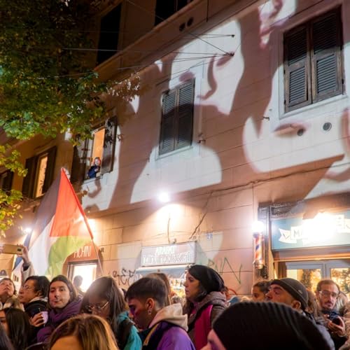 #412 Voci dalle piazze, alberi romani, case delle donne, Expo e altre storie di Roma copertina