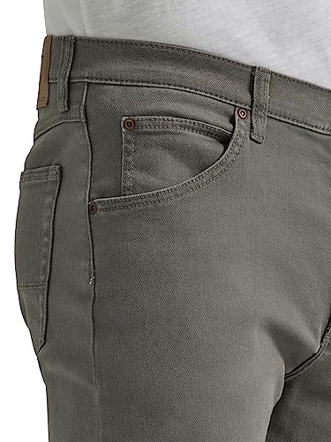 Image of Wrangler Men's Classic 5-Pocket Regular Fit Cotton Jean