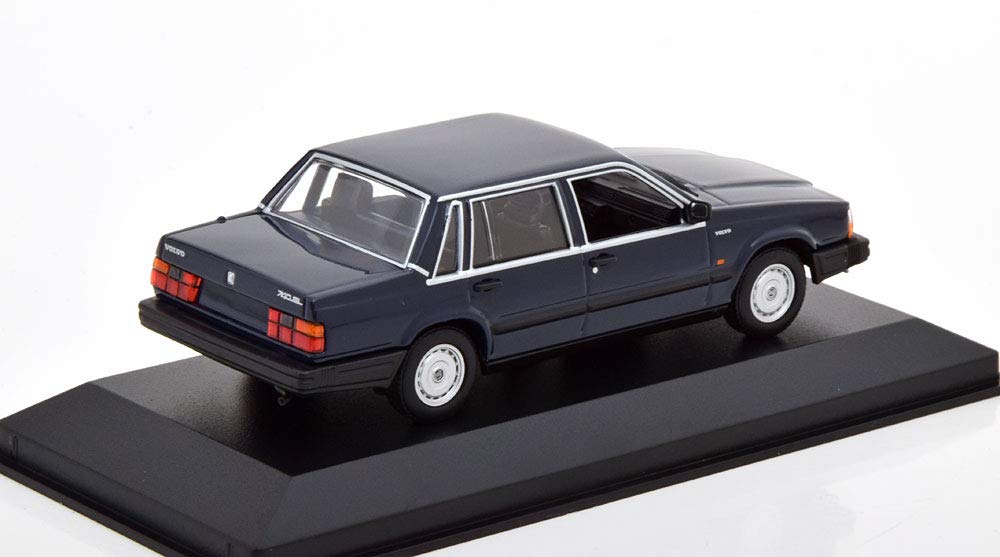 Minichamps Volvo 740 GL 1986 Midnight Blue 1:43 : Amazon.co.uk