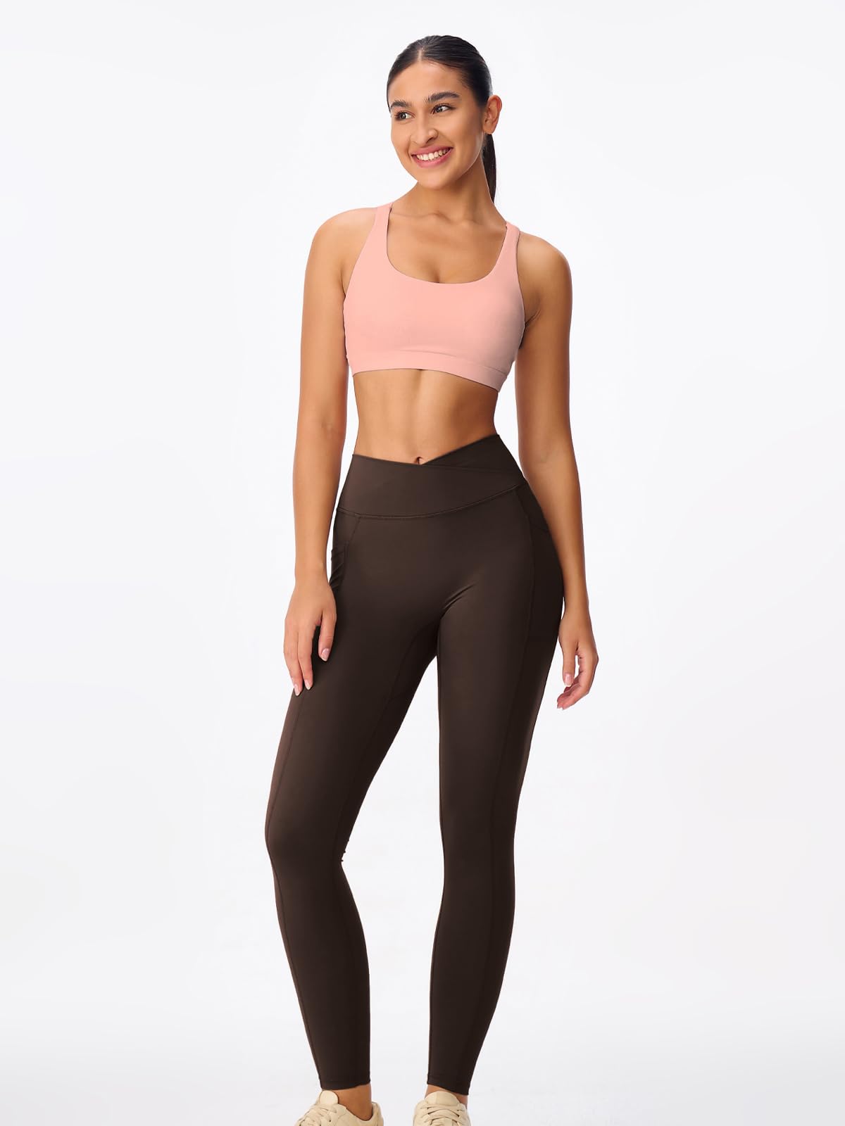 Reggiseno Sportivo da Donna con Spalline Sottili (Compressione Leggera, Schiena Nuda, Imbottito, per Allenamento, Yoga, Scollo a U