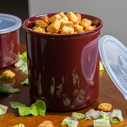 Carlisle Foodservice Products Round Storage Container With Lid, 2.7 Quart Crock, Brown #TOP4