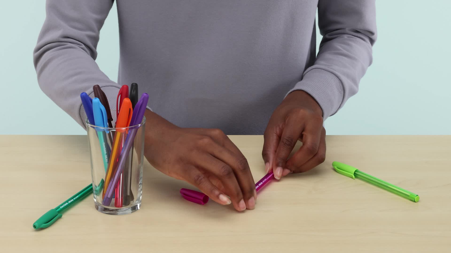 PaperMate InkJoy 100 RT Lot De 20 Stylos à Bille Rétractables Pointe Moyenne 1 Mm Noir