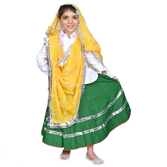 Image of Traditional Haryanvi Girls Dance Costume, Complete Set with Ghagra and Oidhni Dupatta, Indian State Cultural Dress