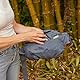 Infantino Fold & Go 2-in-1-Babytrage, Kompakt & Leicht, Verstellbar, für Babys mit einem Gewicht von 5,5 bis 18 kg, Grau