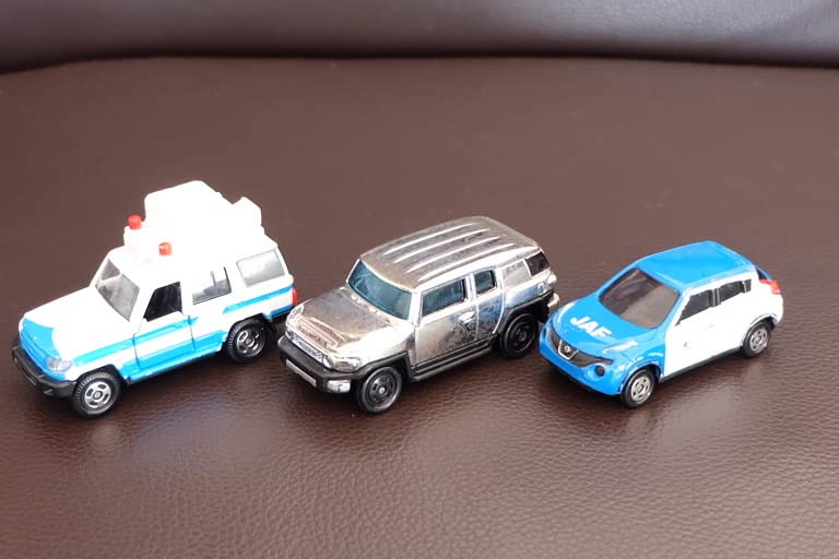 希少】トミカ ミニカー FJクルーザー セット 収納ケース付き