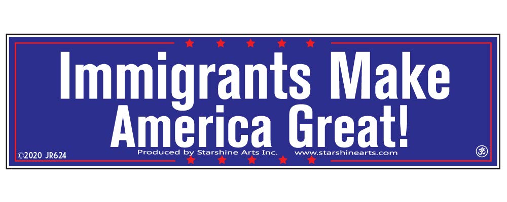Calcomanía Immigrants Make America ideal para lucir en tu coche durante el viaje