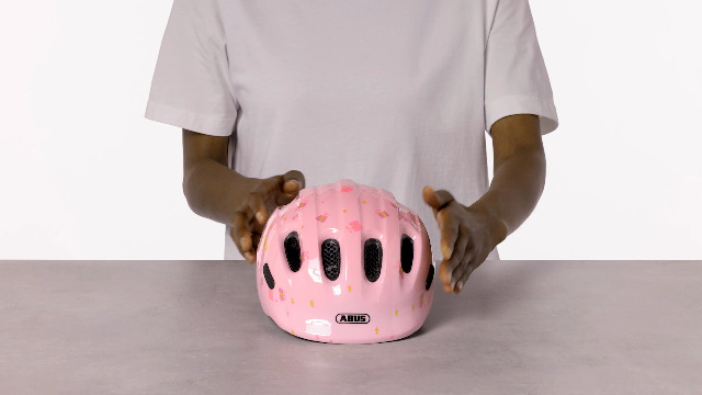 ABUS Mini Casco Smiley Egg – Casco Per Uova Viola (Protezione Per Le Uova, Non Per La Testa!)