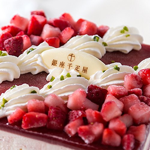 銀座千疋屋 ストロベリーアイスケーキ の商品画像 1