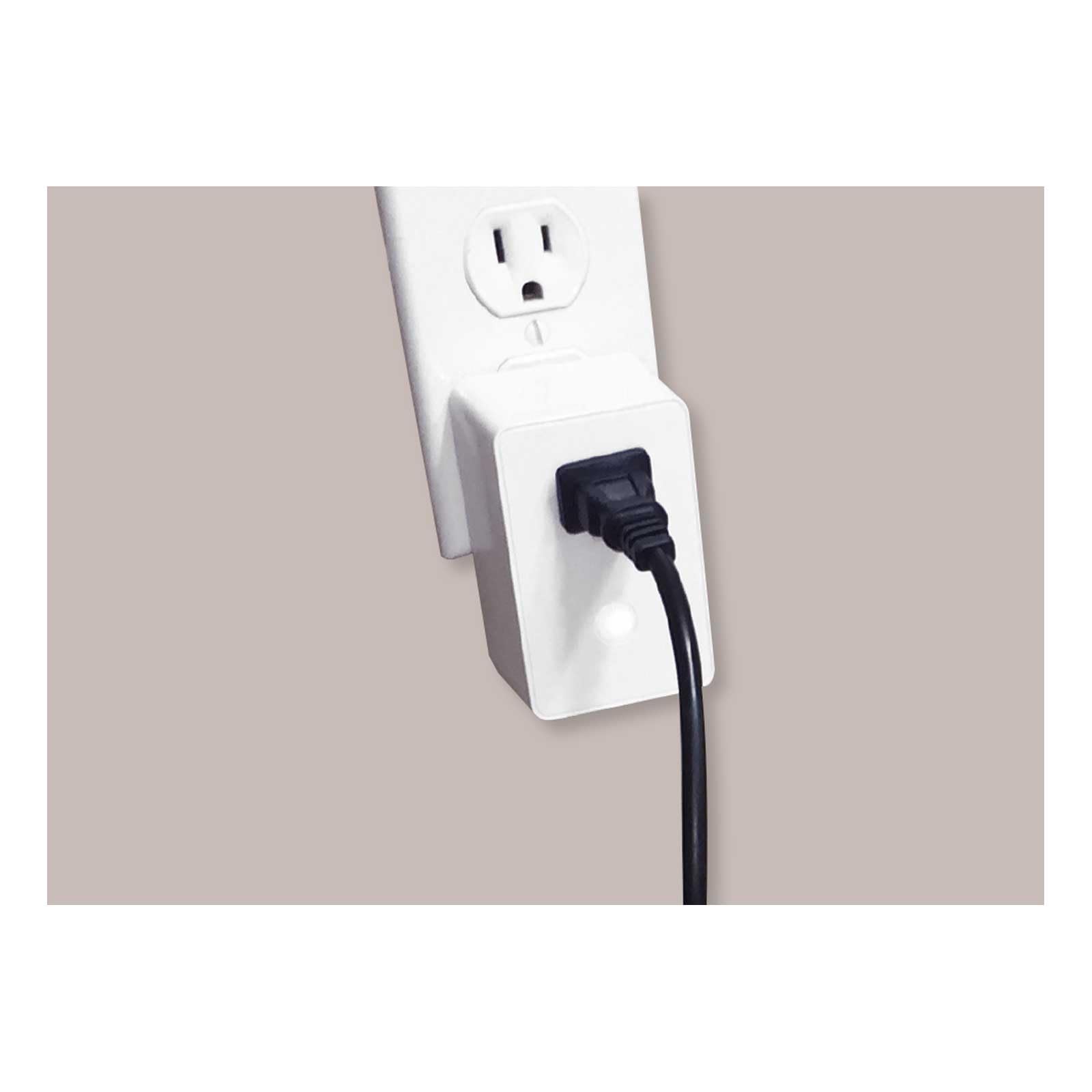 Qolsys QZ2131-840 IQ Z-Wave Plus v2 Smart Plug Outlet, 700 Series