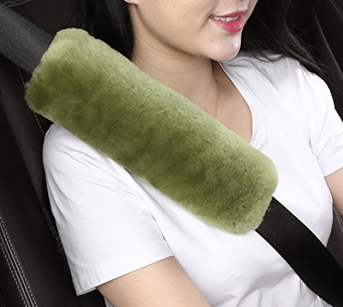 Dotesy Auto Genuine Sheepskin Seat Belt Cover, Universal Fuzzy Pure Wool Car Seatbelt Cover Shoulder Pads for Adults Kids Children,Safety Belt Strap Chest Protector Neck Cushion,Bean Green
