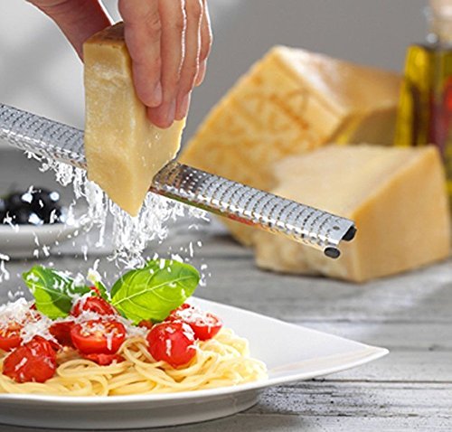 Image of Microplane 46620 Premium Yellow Zester /Grater