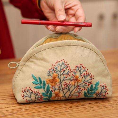 Image of FONNUY Embroidery Kit Makeup Bag for Beginners, Flowers Pre-Stamped Pattern Handbag Coin Purses Making Kits for Adults with Hoop, Easy to Follow Color Thread Needlework (Beige)