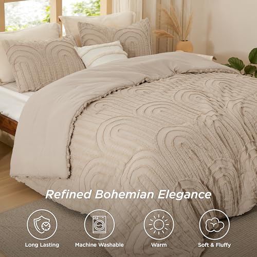 Image of Bedsure Boho Tufted Khaki Comforter King Size, GentleSoft 3 Pieces Boho Farmhouse-Style Decor Bedding, Arch Bedding for All Seasons, 1 Bed Comforter, 2 Pillow Shams, 104x90 Inches