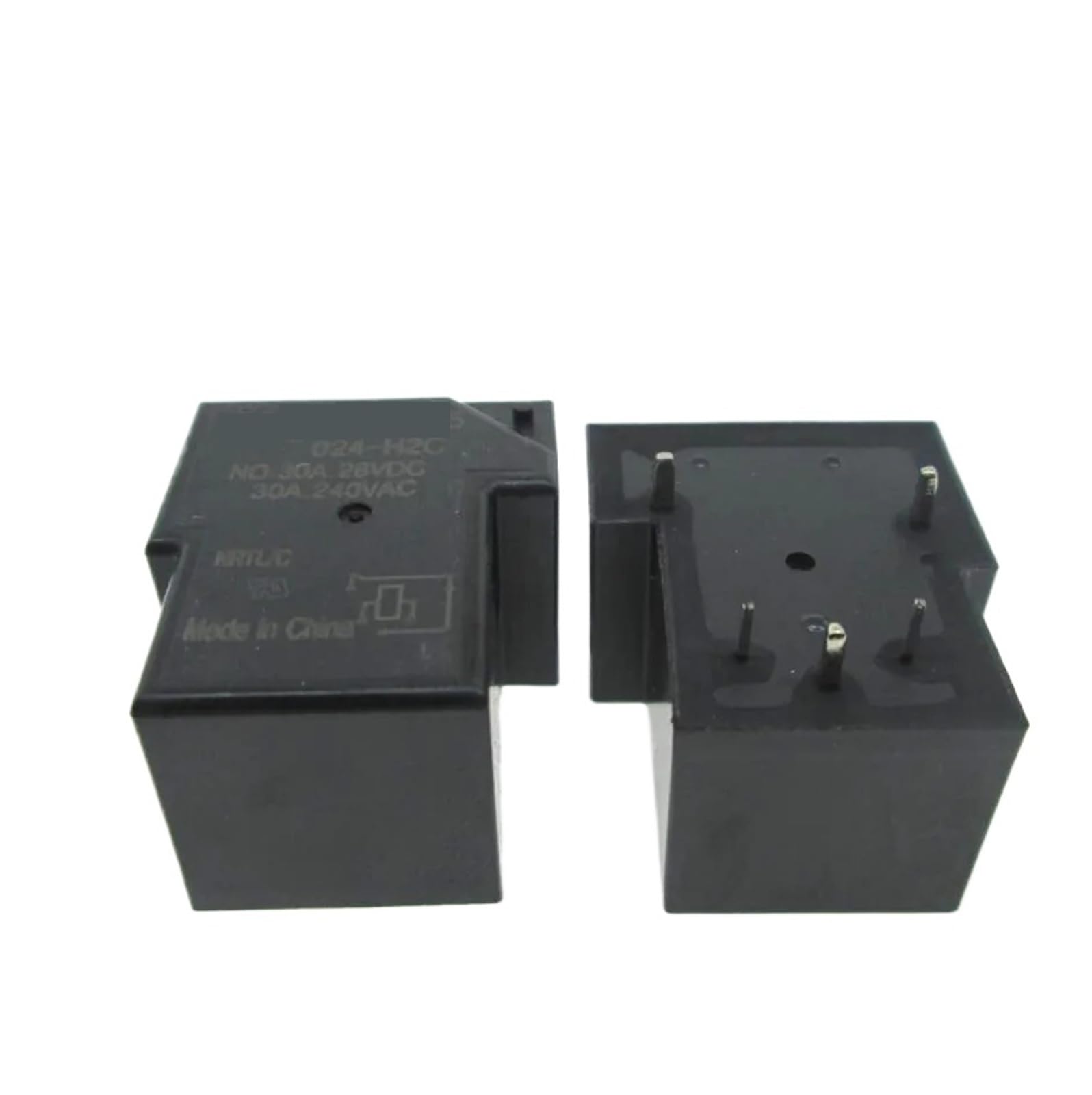 Relais HG4115 024-H2C 24V CC 30A pour circuit imprimé automobile