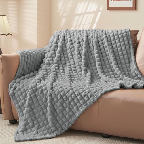 Image of BEDELITE 3D Checked Grey Fleece Throw Blanket for Couch, 50x70 Inch