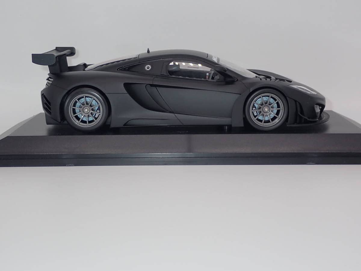 Amazon.co.jp: MINICHAMPS ミニチャンプス PMA 1/18 MCLAREN