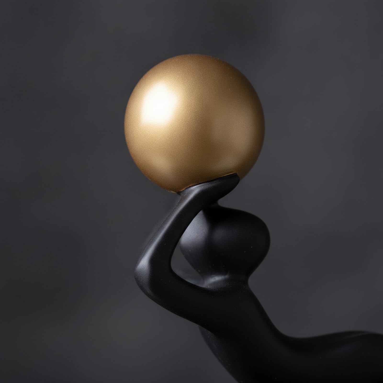 F Fityle Escultura Abstracto Artístico | Acabado Negro Opaco, Diseño Morno Minimalista, Escultura Conceptual, para Oficina, Bola Dorada