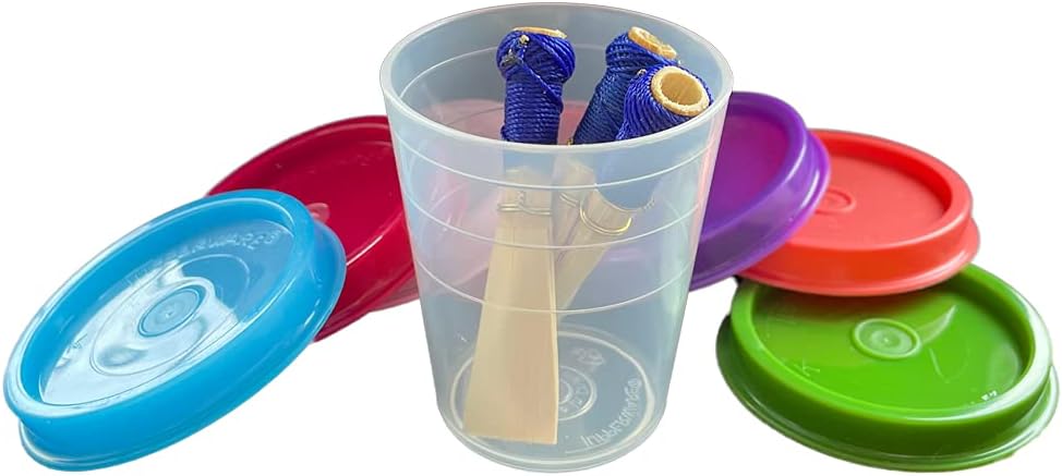 Bassoon Reed & Oboe Reed Soaker Cup with a Random Color Lid