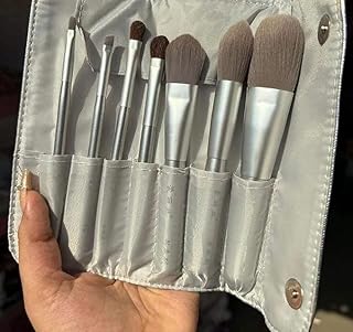 مجموعة فرش مكياج احترافيه مكونة من 7 قطعة - مجموعة مع شنطه جلد فضي