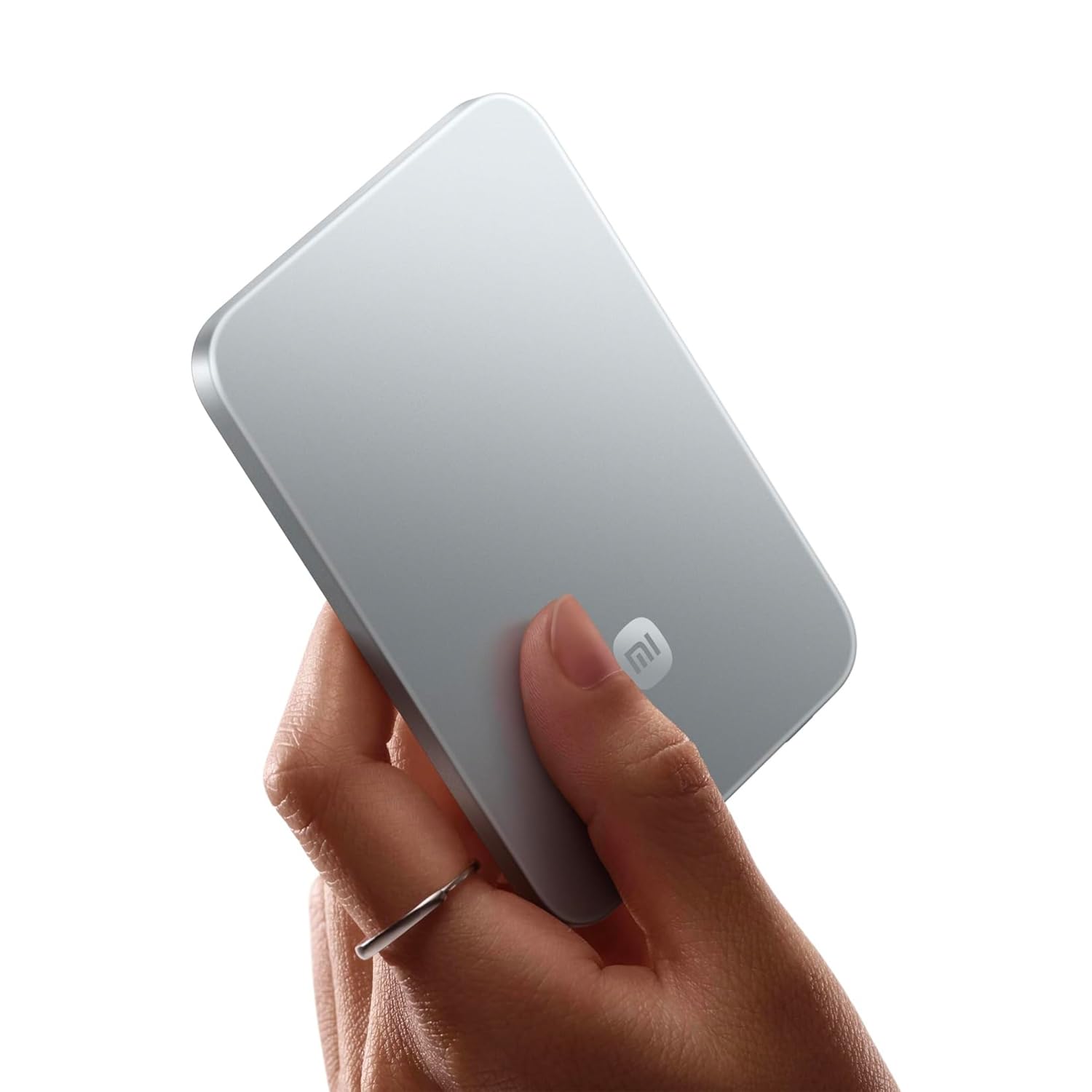 Xiaomi Ultrathin Magnetic Power Bank 5000 15W, Compatible MagSafe pour iPhone 17/16/15/14/13/12, Charge sans Fil, Design Ultra Fin et léger, Noir