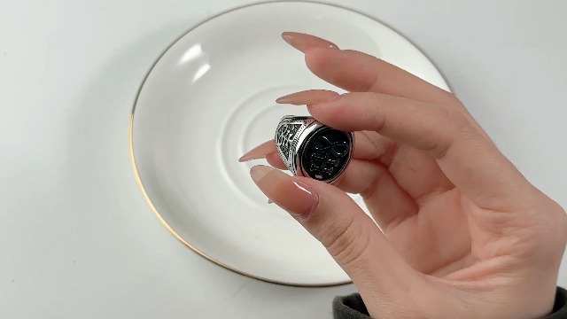 Bague Chevalière Homme/Femme En Acier Inoxydable Doré Avec Gros Strass - Tailles 8 à 12 - Style Punk Gothique Biker
