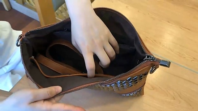 J&amp;M DAVIDSON【Drawer別注CLUTCH STUDS POUCH】 Amazon.com: 4.5 x 6.5 Clutch Stadium Approved, Leather Coin Purse
