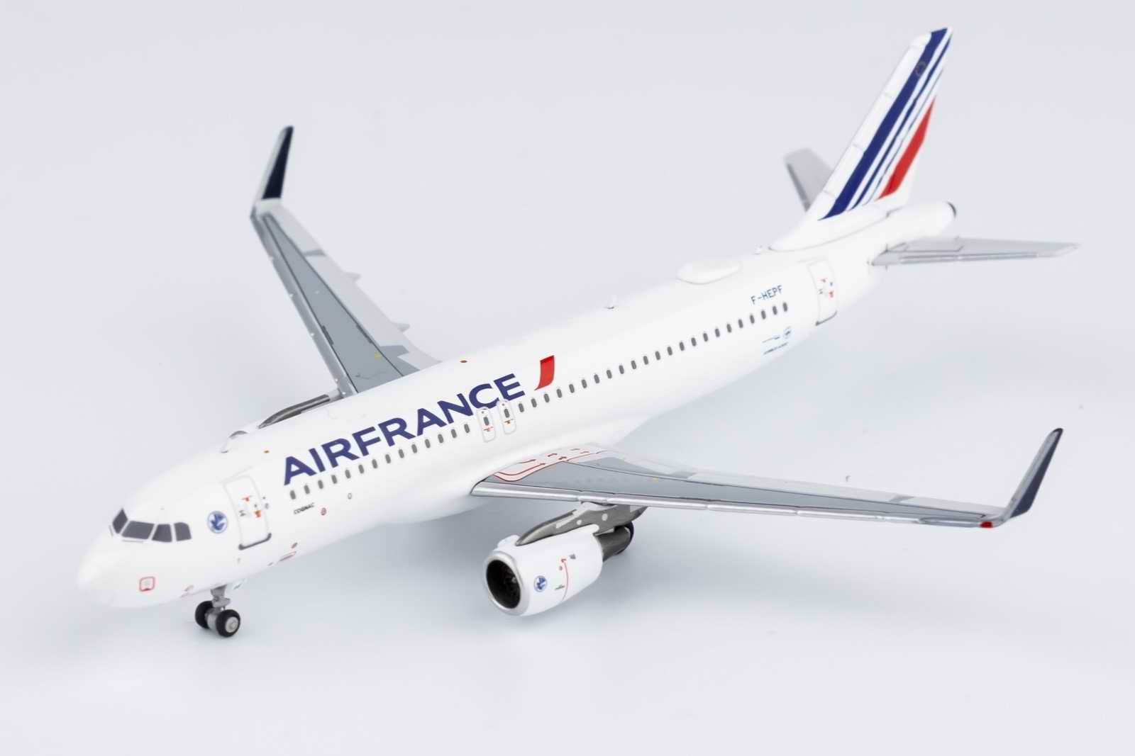 Gemini Jets Model Air France KLM Airbus A320-200 F-HEPF 1/400