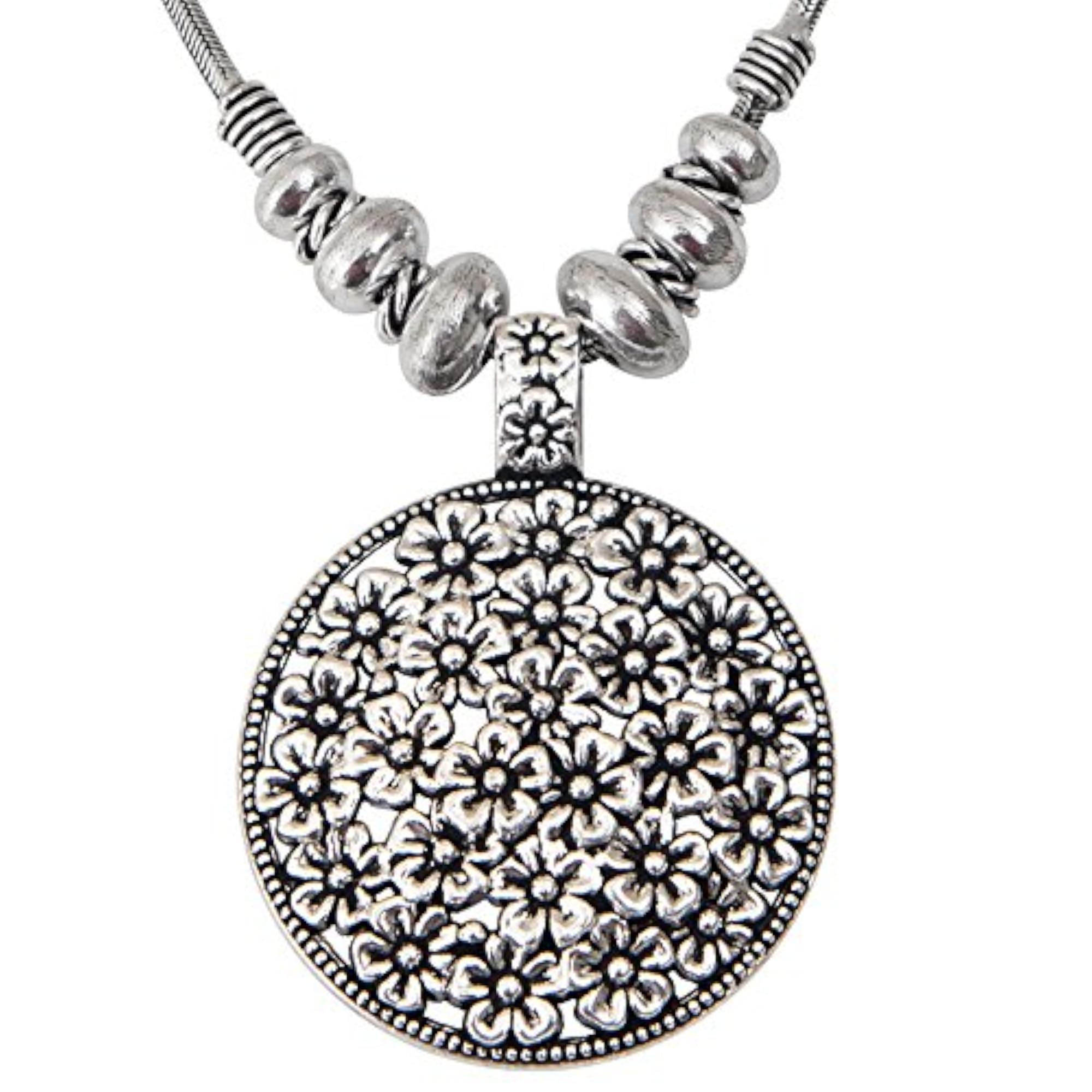 Elegant Silver Pendant with Chain