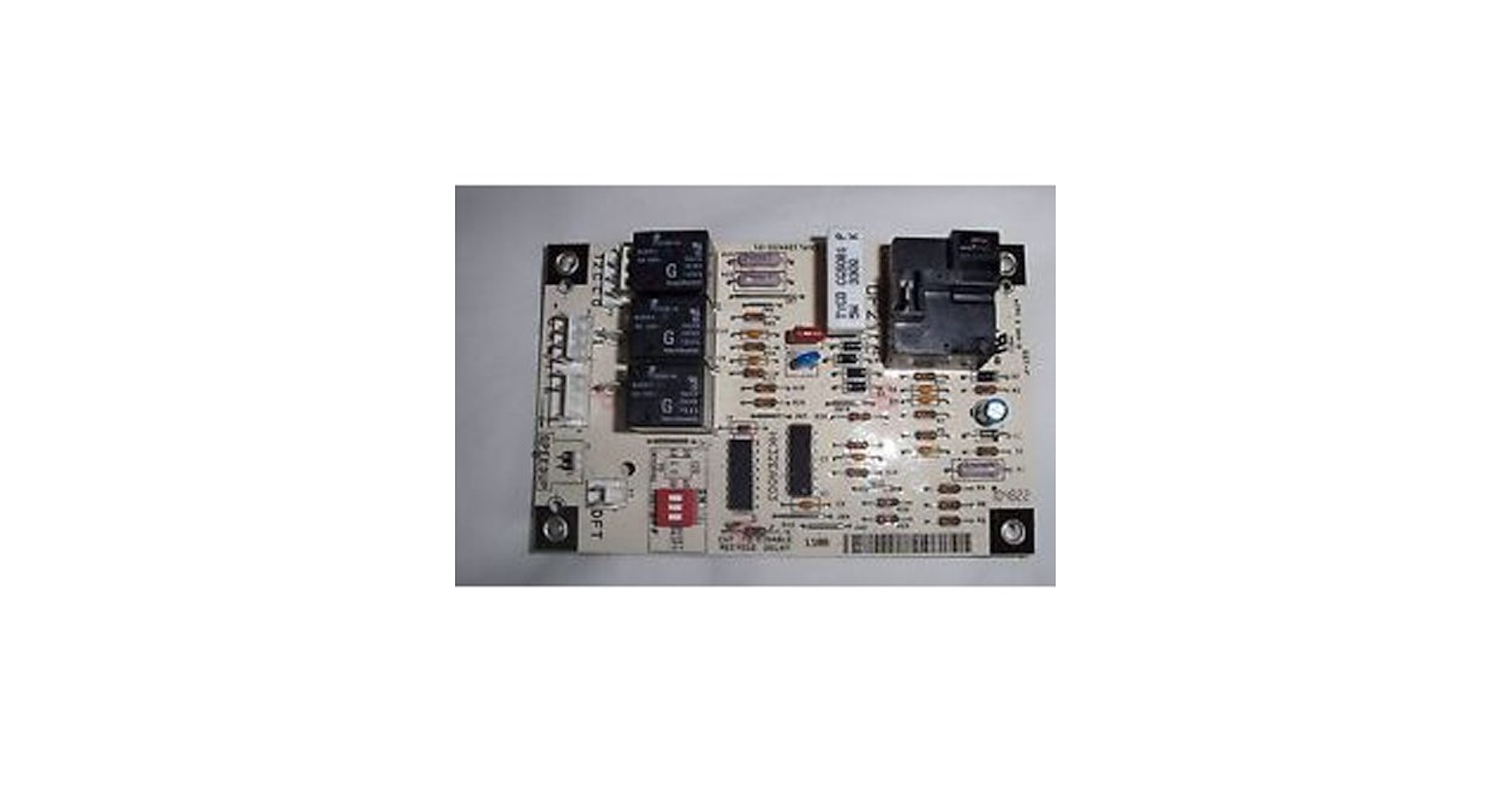 CESO130076-00 - Carrier OEM Replacement Furnace Control