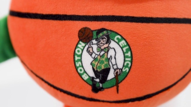 Amazon.com: Bleacher Creatures Boston Celtics 8