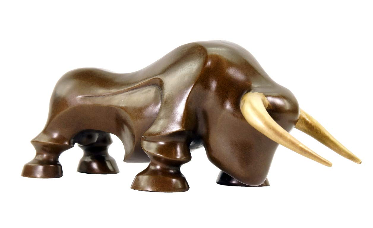 Taureau moderne en bronze pour une décoration de bureau chic