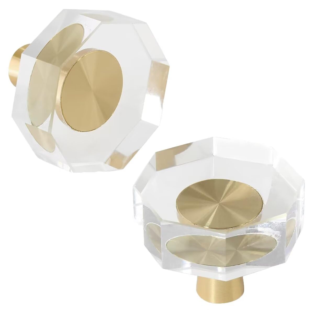Boutons de tiroir en laiton et design transparent chic pour relooker une commode