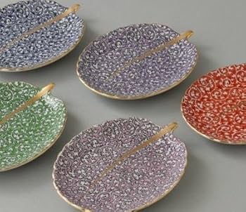 Amazon.co.jp: 中サイズ【お皿】『唐草絵柄お皿5枚13センチ