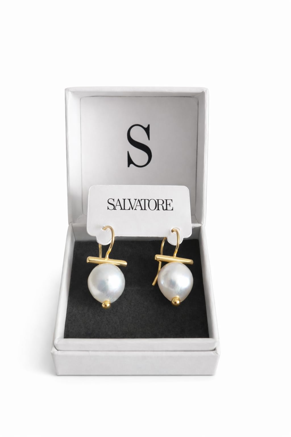 Pendientes Largos de Perla Blanca Cultivada en Plata de Ley 925 Chapada en Oro – Diseño Elegante y Atemporal para Mujer – Salvatore