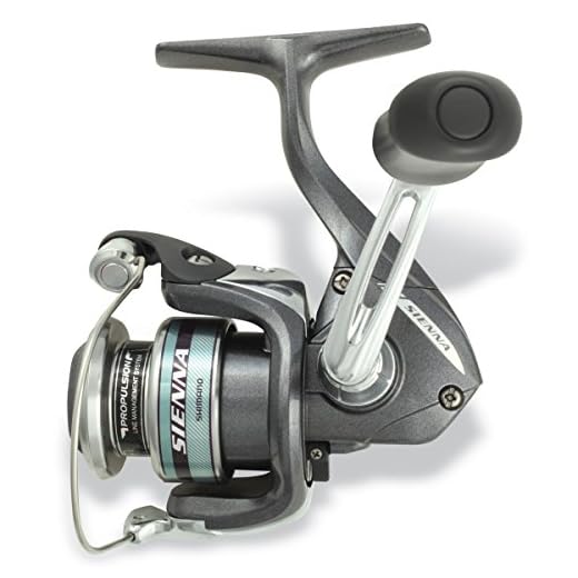 Shimano Sienna 500 Front Drag Spinning Clam Reel