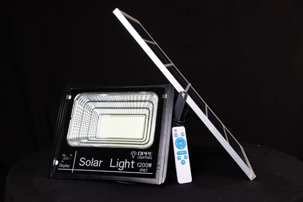 ZR.M 800W Solar Light With Day and Night Indicator | LED Flood Lights Outdoor Security Light with Remote IP66 Waterproof for Garden, Yard Lawn Street Large Size White Color (800)