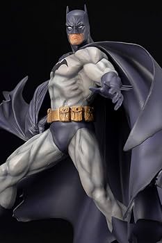 未開封　壽屋 ARTFX DC UNIVERSE バットマン HUSH Amazon.co.jp: 壽屋 ARTFX DC UNIVERSE バットマン HUSH