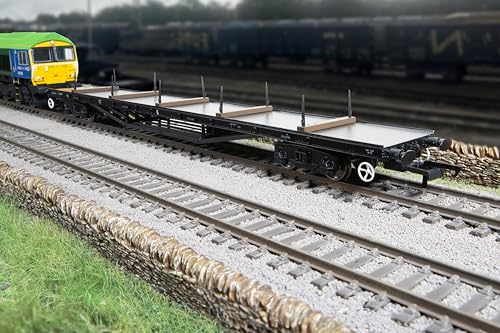 Hornby R60205 BR YMO Salmon Bogie Bolster Wagon - Era 7 Freight Wagons Wagons & Wagon Packs, Black - Image 3