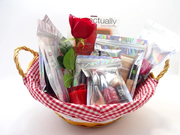 Cadeau de Saint-Valentin avec rose rouge, 25 pièces, parfum, bougie parfumée et maquillage, cadeau de beauté de luxe, panier de Saint-Valentin pour elle, cadeau prêt à l'emploi.
