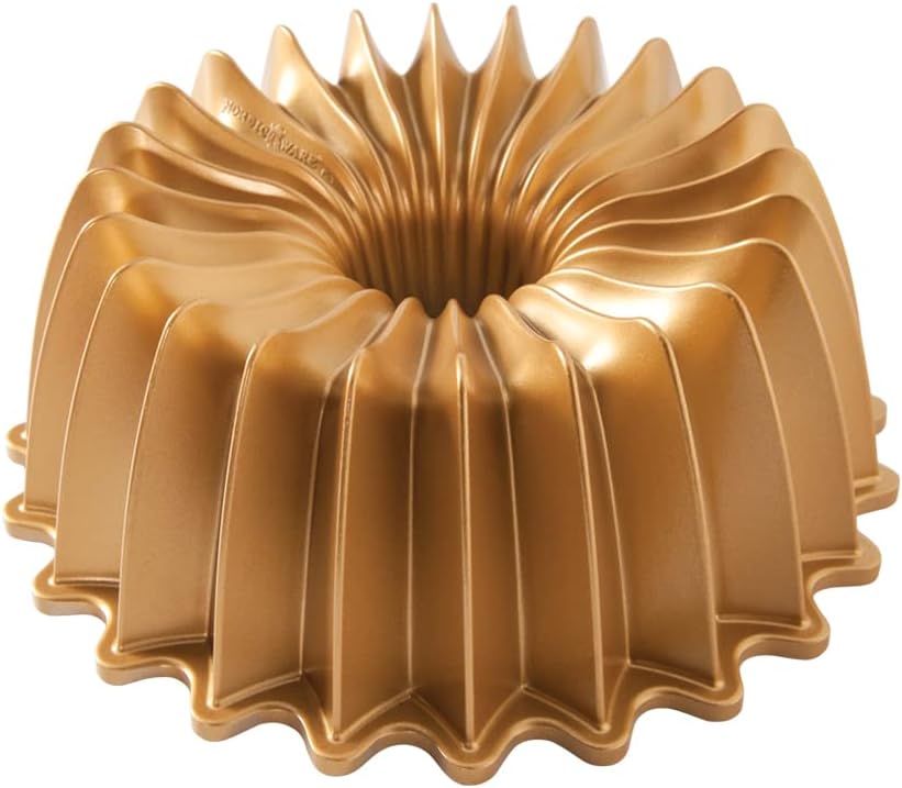 Fleur De Lis Bundt® Pan | Cast Aluminum Bakeware | Nordic Ware - View #6