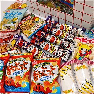Qoo 緑茶 ラムネ 大量 ジュース アミューズメント お菓子 駄菓子