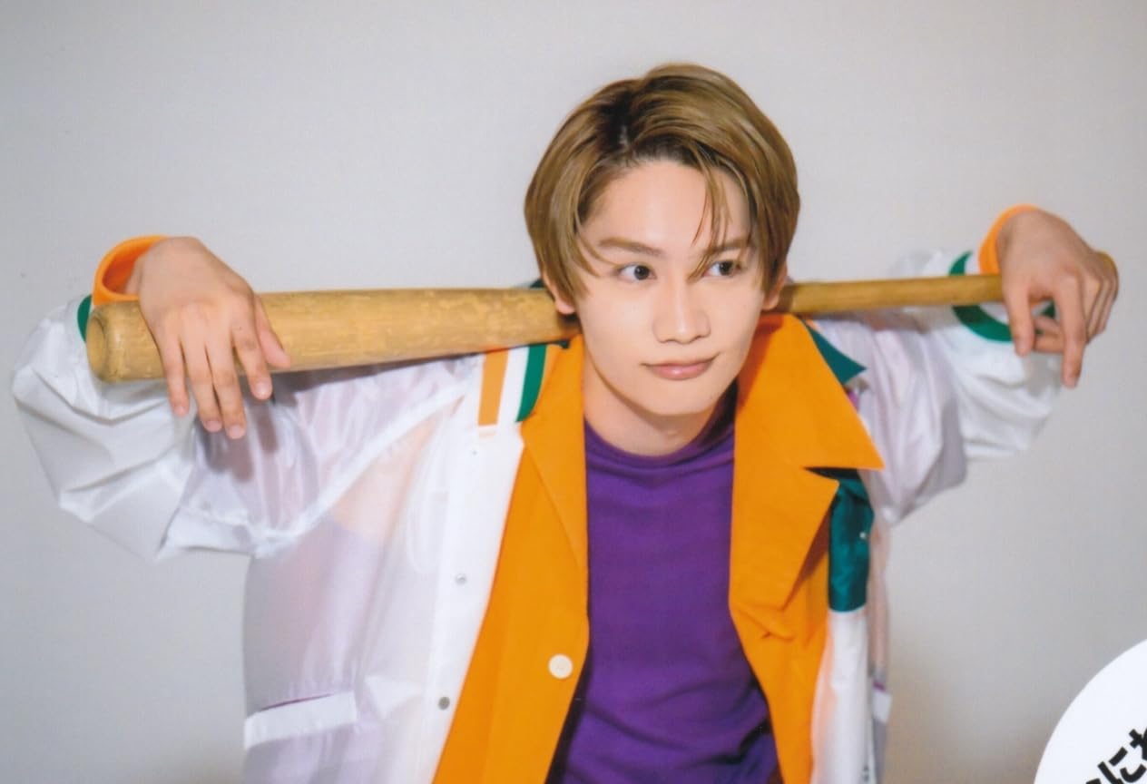 Amazon.co.jp: なにわ男子 公式 生 写真（藤原丈一郎）J01981