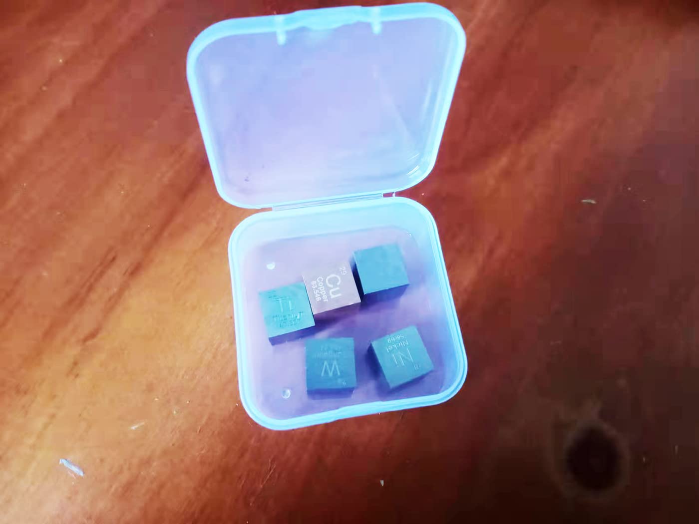 10 mm Cube de densité métallique de Métal de Cubes d'élément: Niobium, Nickel, Cuivre, Titane et Tungstène de Métal EUR€3200