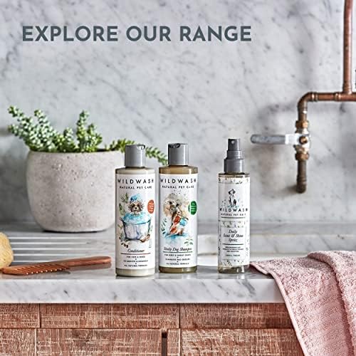 WildWash Hydrating Shampoo for Dry and Flaky Skin for Dogs 300ml - Manuka and Lavendar Gently Cleanse and Moisturise, Stops Dandruff and Detangles Long Hair - Natural, Sulphate and Paraben-Free for Sensitive Skin - Concentrated Formula for 10-20 Washes