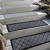 Aucuda 2pcs 8.5" x 30" Stair Treads for Elders and Dogs on Wooden Step Indoor, Winter, Non Slip Stair Runner Rug Ice Insulation with Rubber Backing, Gray Lattice Staircase Mat Carpet for Outdoor Grip
