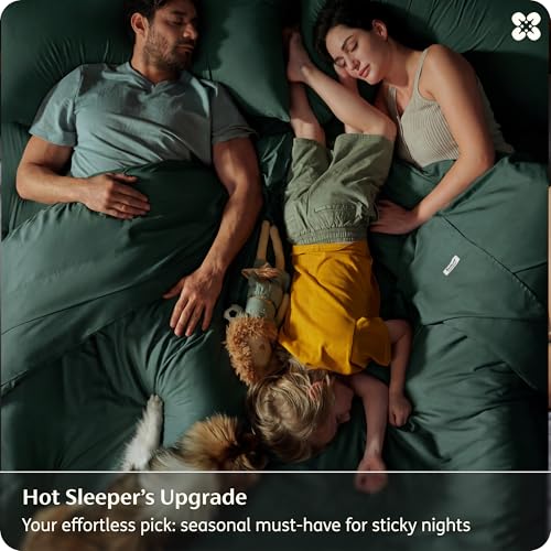Image of Bedsure Queen Sheet Set, Rayon Derived from Bamboo, Cooling Sheets, PureWoven, Breathable & Soft, Deep Pocket Up to 16 Inches, Hotel Luxury Silky Bedding for Hot Sleepers, Forest Green