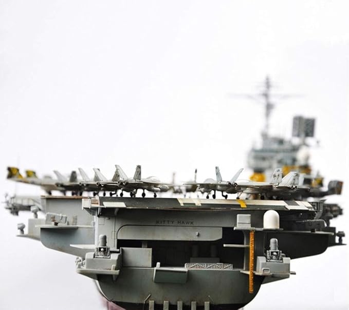 アメリカ海軍 航空母艦ジョンFケネディ 1/350 プラモデル