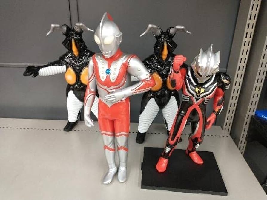 Amazon.co.jp: ビッグサイズソフビフィギュア ゼットン ゾフィー